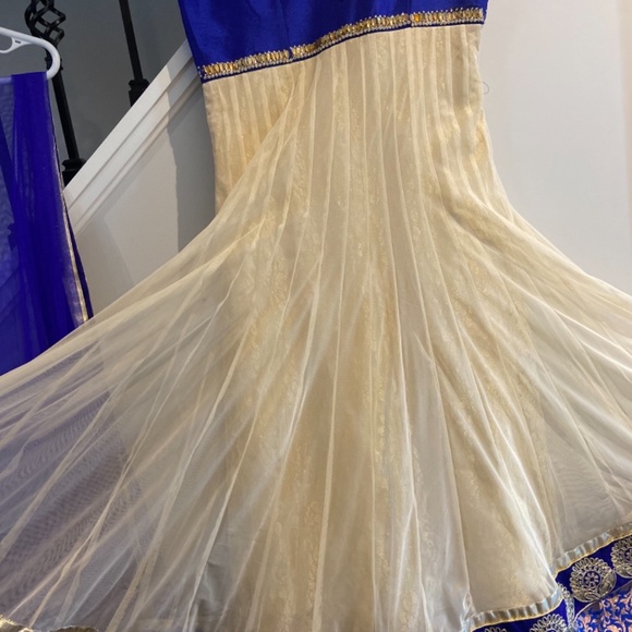 Maharani Anarkali dress. - Picture 3 of 5